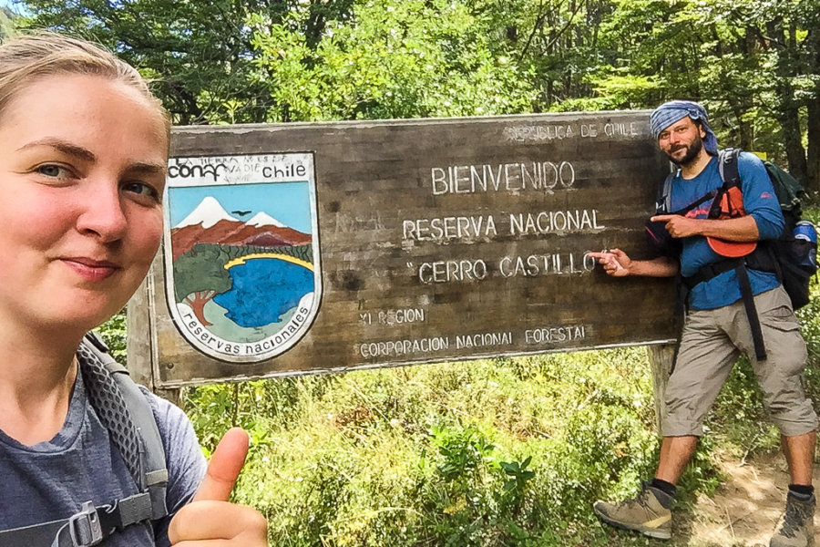 Cerro Castillo Trekking Bienvenido Sign