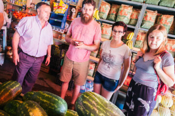 Buying Watermelons in Paine commune