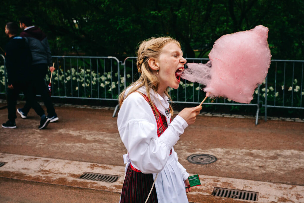 Making Of “Girl with Candy Floss” Interview with Damian Milczarek